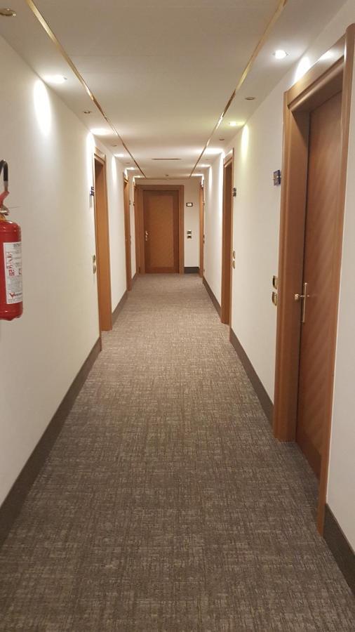 Hotel Sporting Trento Eksteriør bilde