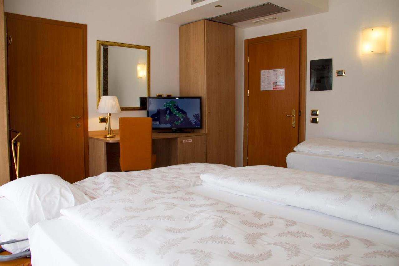 Hotel Sporting Trento Eksteriør bilde