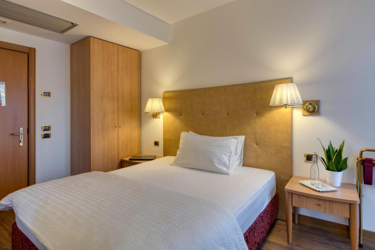 Hotel Sporting Trento Eksteriør bilde